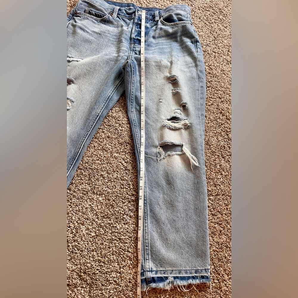 EUC Sz 4 Destroyed ON Hi Rise Slouchy Straight Jeans